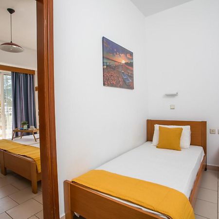 Lardos Sun View Apartments Luaran gambar